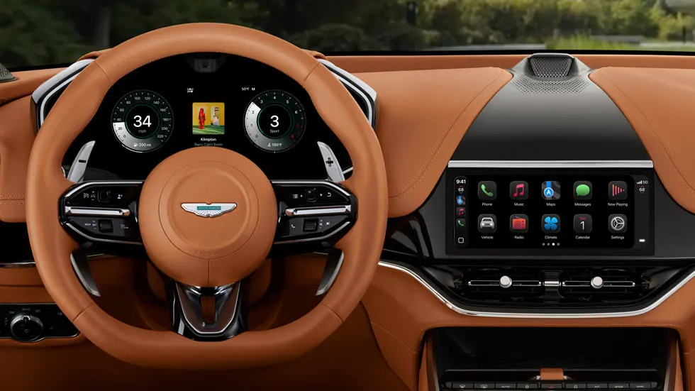 Apple-WWDC25-iOS-26-CarPlay-Ultra-250609_big.jpg.large.webp